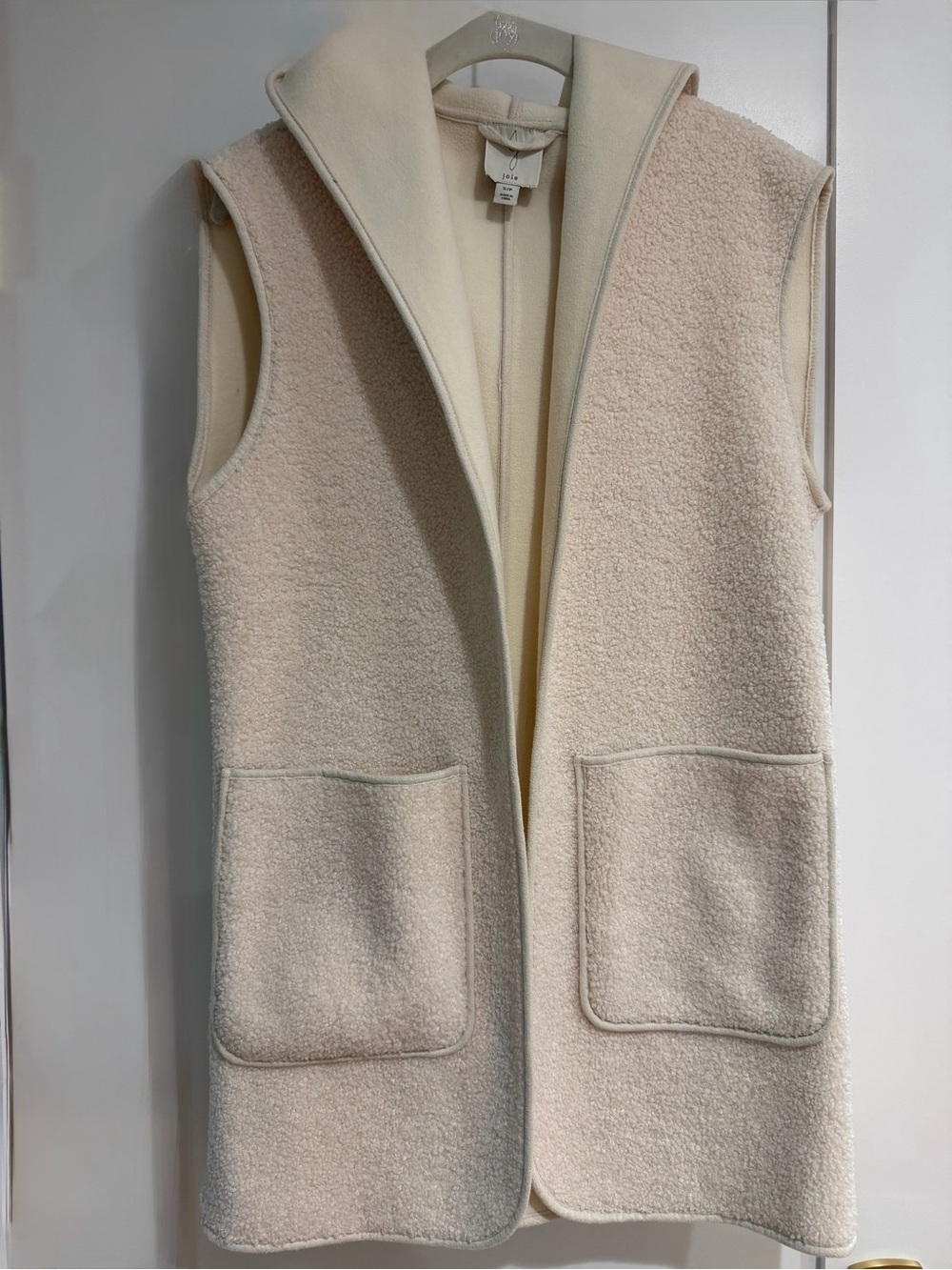 Women’s long vest